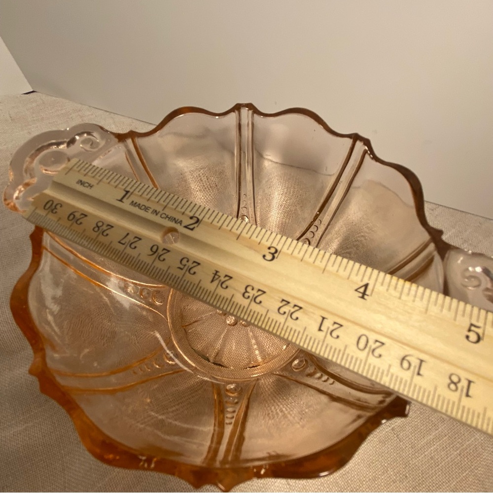 Anchor Hocking Oyster and Pearl Pink Bon Bon Bowl Dish Depression Glass Art Deco - Picture 5 of 16